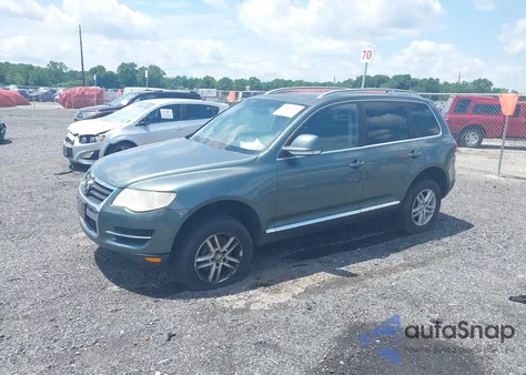 2008 Volkswagen Touareg 2 Vr6 Fsi z USA, uszkodzony, nr VIN WVGBE77L68D005089